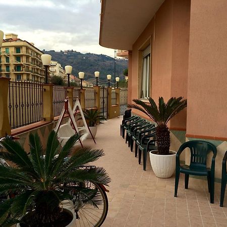 Hotel Corallo Finale Ligure Exterior photo