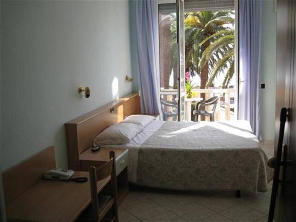 Hotel Corallo Finale Ligure Room photo